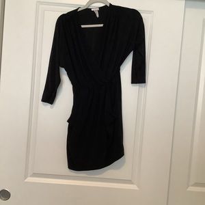 FD Black Long Sleeve V-Neck Body Con Mini Dress (size M)